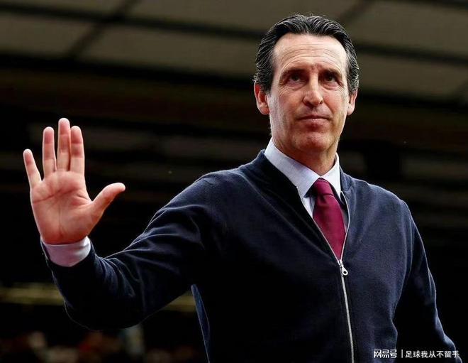 九游娱乐-清晨体能课后；多特蒙德强势反弹备战亚冠；信心回归；轮换策略成焦点